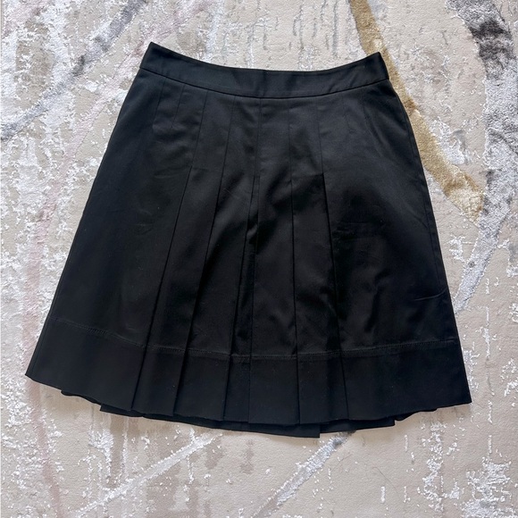 Ann Taylor Loft Black Pleated Skirt - Picture 1 of 5